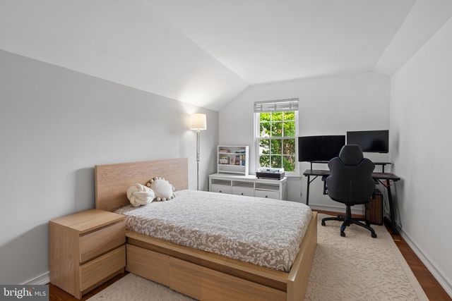 9030 CHESTNUT RIDGE RD, Fairfax Station, VA 22039