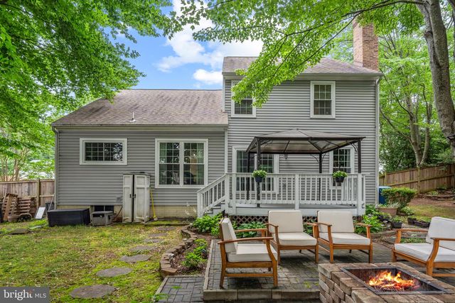 9030 CHESTNUT RIDGE RD, Fairfax Station, VA 22039