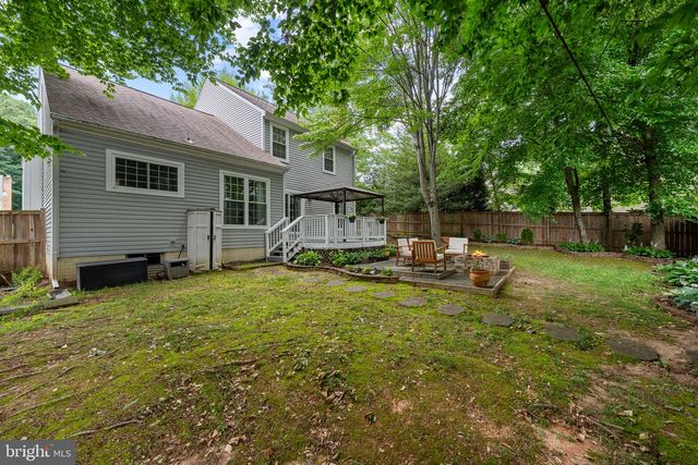 9030 CHESTNUT RIDGE RD, Fairfax Station, VA 22039
