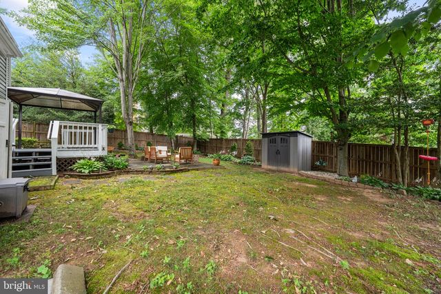 9030 CHESTNUT RIDGE RD, Fairfax Station, VA 22039