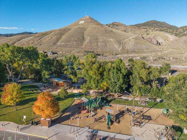 204 N F 206, Salida, CO 81201