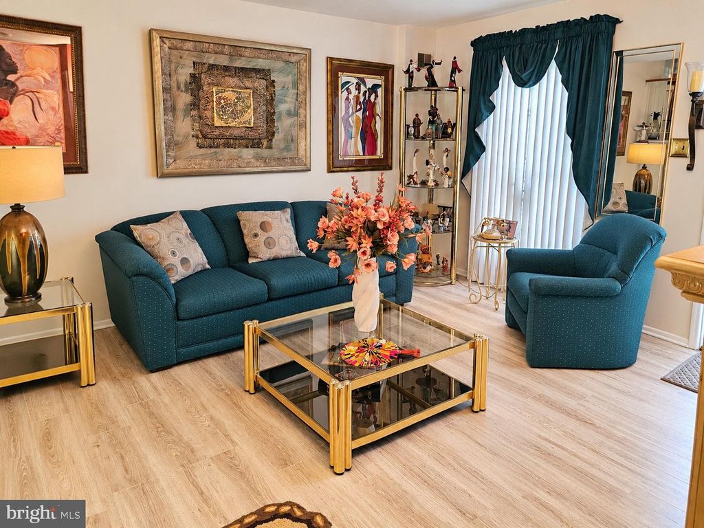 8409 GIBBS PL, PHILADELPHIA, PA 19153 — photo 3