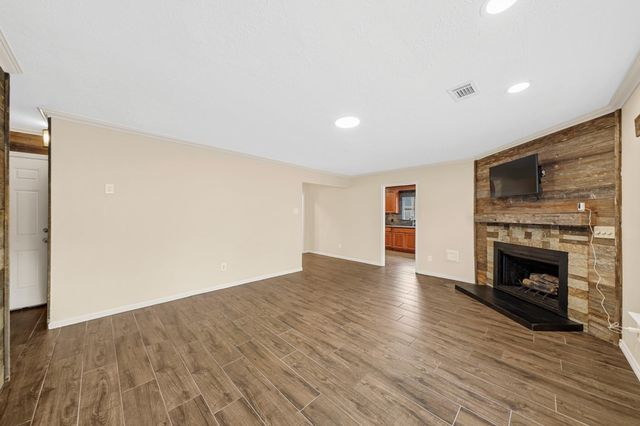 2602 Cloverfield Court, Pearland, TX 77584