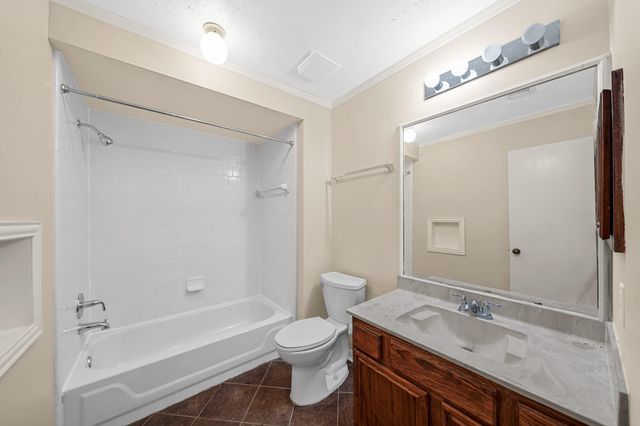 2602 Cloverfield Court, Pearland, TX 77584