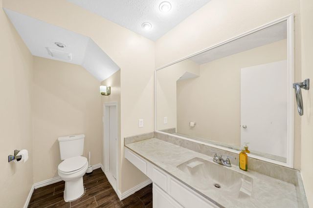 2602 Cloverfield Court, Pearland, TX 77584