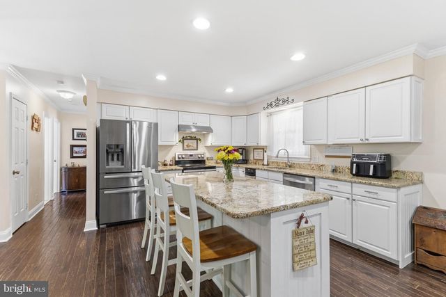 1013 AQUIA DR, Stafford, VA 22554