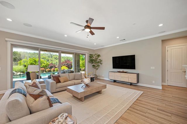 6142 Western Sierra Way, El Dorado Hills, CA 95762