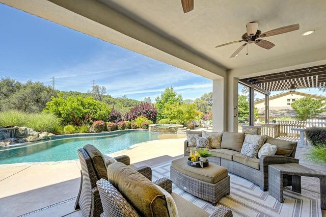 6142 Western Sierra Way, El Dorado Hills, CA 95762