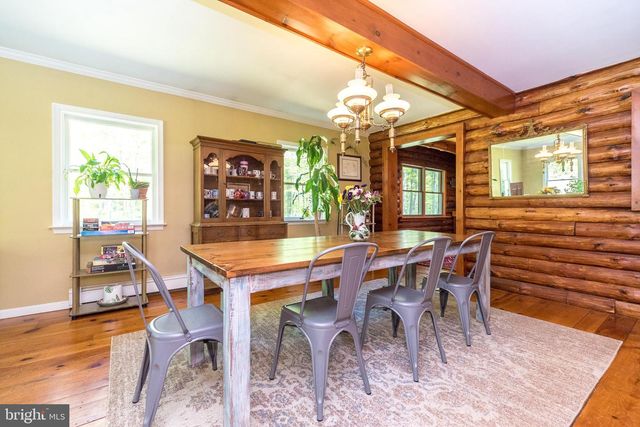 1502 MISSION RD, Quakertown, PA 18951