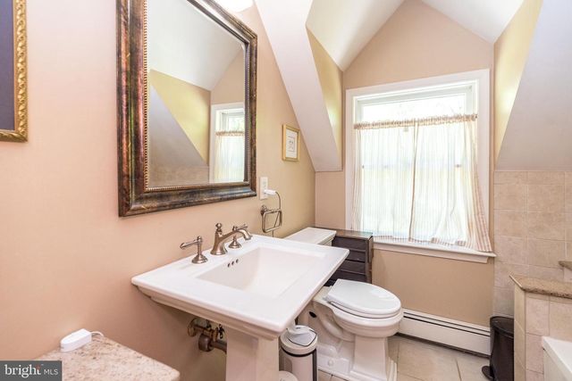 1502 MISSION RD, Quakertown, PA 18951