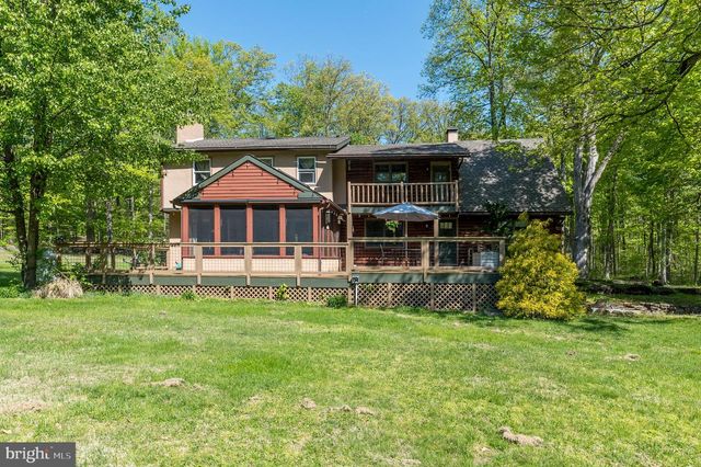 1502 MISSION RD, Quakertown, PA 18951
