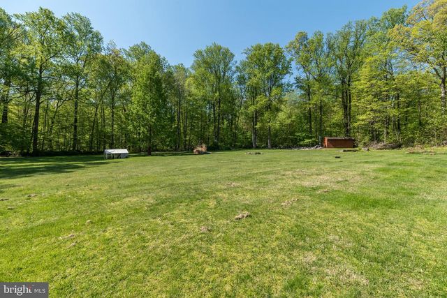 1502 MISSION RD, Quakertown, PA 18951