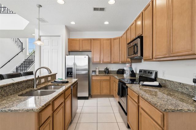 352 CHEROKEE AVE, Haines City, FL 33844