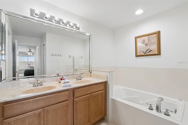 352 CHEROKEE AVE, Haines City, FL 33844