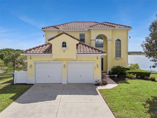 352 CHEROKEE AVE, Haines City, FL 33844