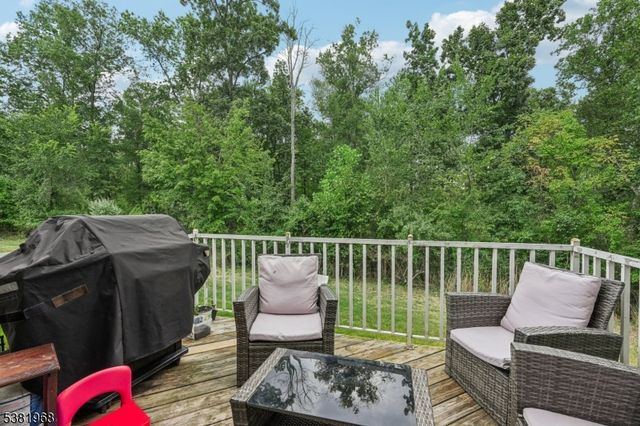 209 Raymound Blvd, Parsippany-troy Hills Twp., NJ 07054