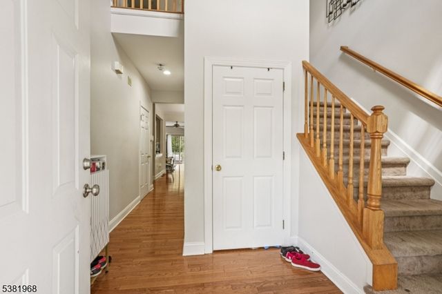 209 Raymound Blvd, Parsippany-troy Hills Twp., NJ 07054