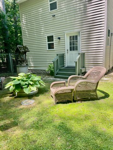 8465 Starlight LN, Boones Mill, VA 24065