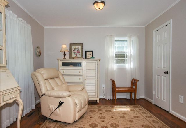8465 Starlight LN, Boones Mill, VA 24065