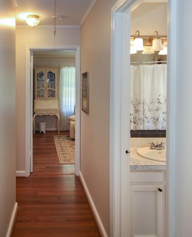 8465 Starlight LN, Boones Mill, VA 24065