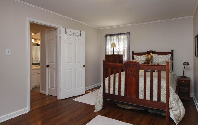 8465 Starlight LN, Boones Mill, VA 24065