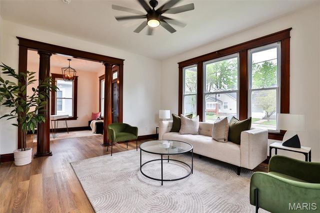 230 S Fillmore Street, Edwardsville, IL 62025