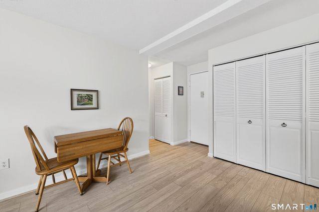 292 Pequot Avenue E1, New London, CT 06320