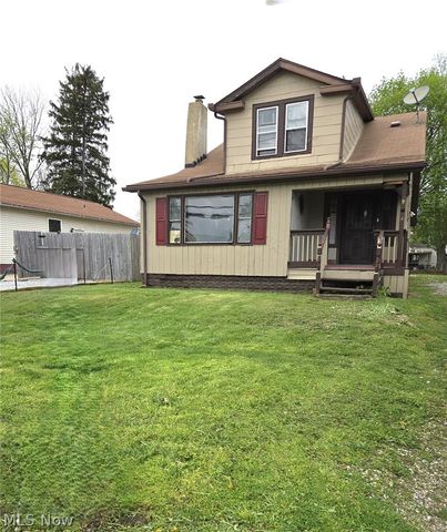 1635 Triplett Boulevard, Akron, OH 44306