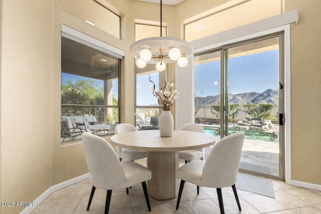 11521 E DESERT HOLLY Drive, Scottsdale, AZ 85255