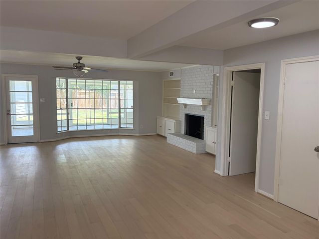 7610 Westwind Lane, Houston, TX 77071
