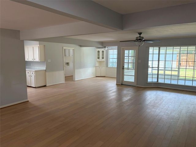 7610 Westwind Lane, Houston, TX 77071