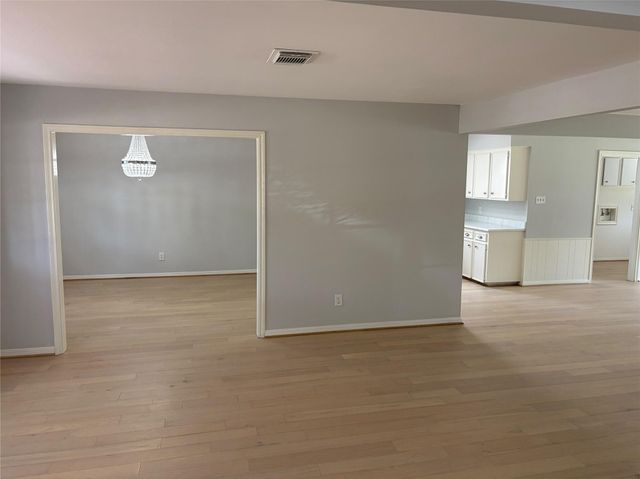 7610 Westwind Lane, Houston, TX 77071