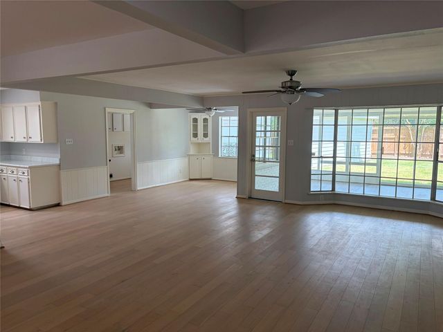 7610 Westwind Lane, Houston, TX 77071