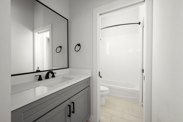 5434 Wheatley A, Houston, TX 77091