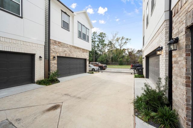 5434 Wheatley A, Houston, TX 77091