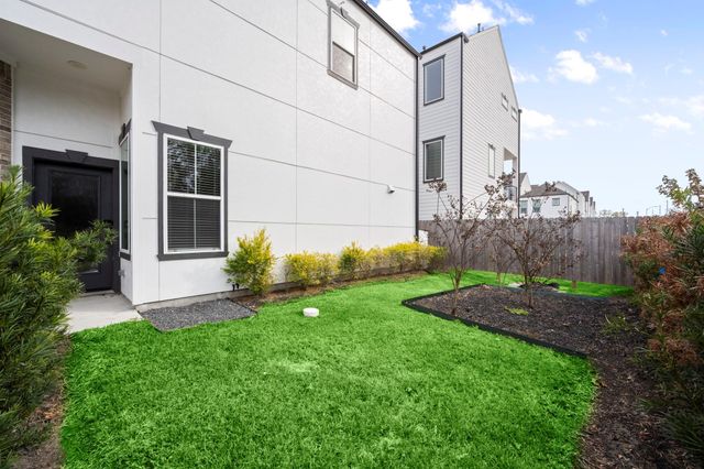 5434 Wheatley A, Houston, TX 77091