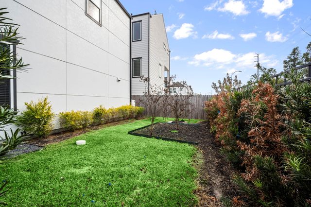 5434 Wheatley A, Houston, TX 77091