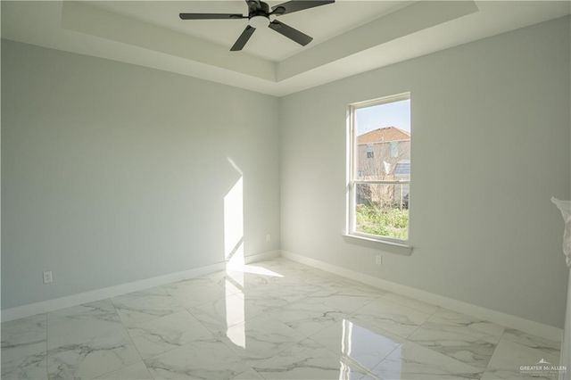 9713 Heights S Drive, Harlingen, TX 78550