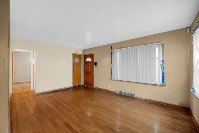 14325 Park Avenue, Harvey, IL 60426