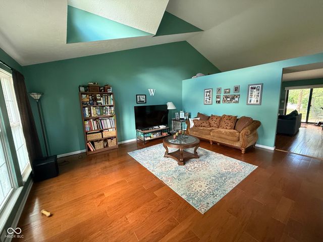 509 Amberleaf Trail, Westfield, IN 46074