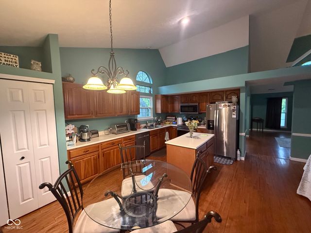 509 Amberleaf Trail, Westfield, IN 46074
