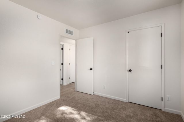 2950 W Calle Pajarito, Tucson, AZ 85746