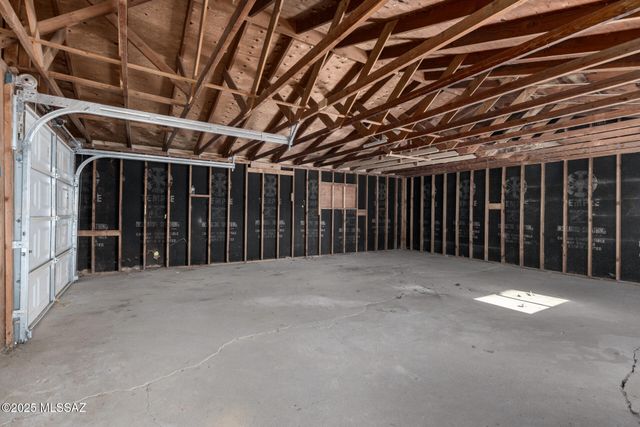 2950 W Calle Pajarito, Tucson, AZ 85746