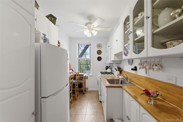 5621 Netherland Avenue 3D, Bronx, NY 10471