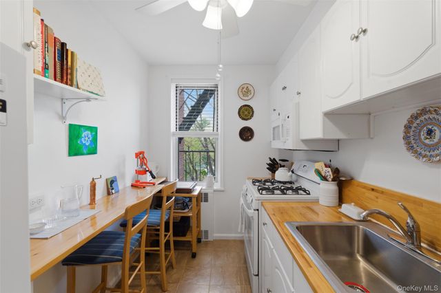 5621 Netherland Avenue 3D, Bronx, NY 10471