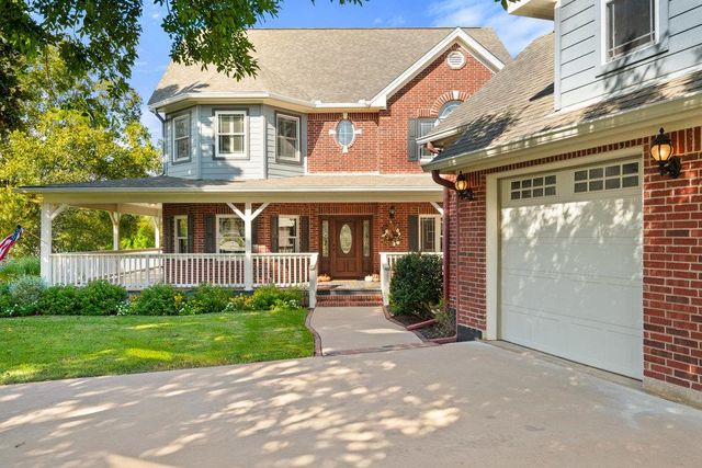 104 River Ranch RD, Kingsland, TX 78639