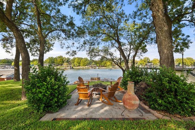 104 River Ranch RD, Kingsland, TX 78639