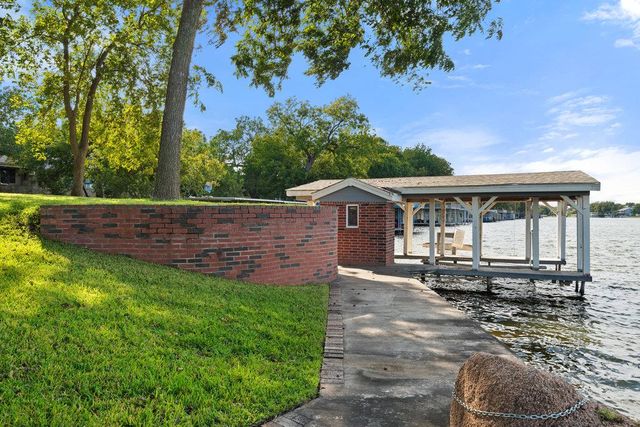 104 River Ranch RD, Kingsland, TX 78639