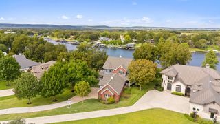 104 River Ranch RD, Kingsland, TX 78639