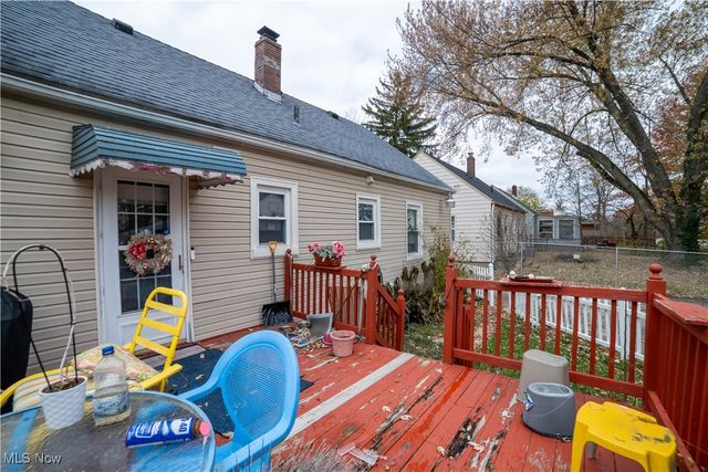 1153 Packard Drive, Akron, OH 44320